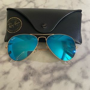 Ray-Ban Aviator Classic sunglasses
